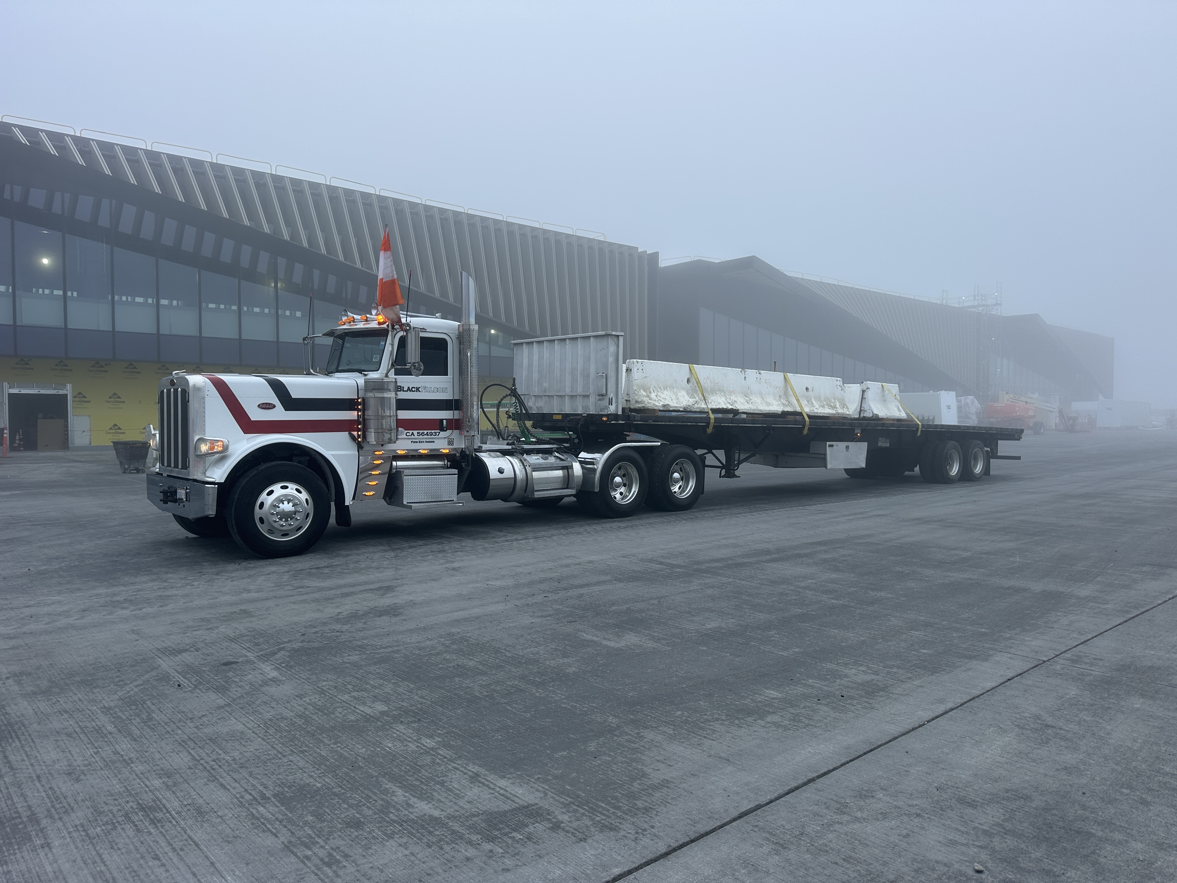 Black Falcon - SoCal Dump Trucking and Disposal Service